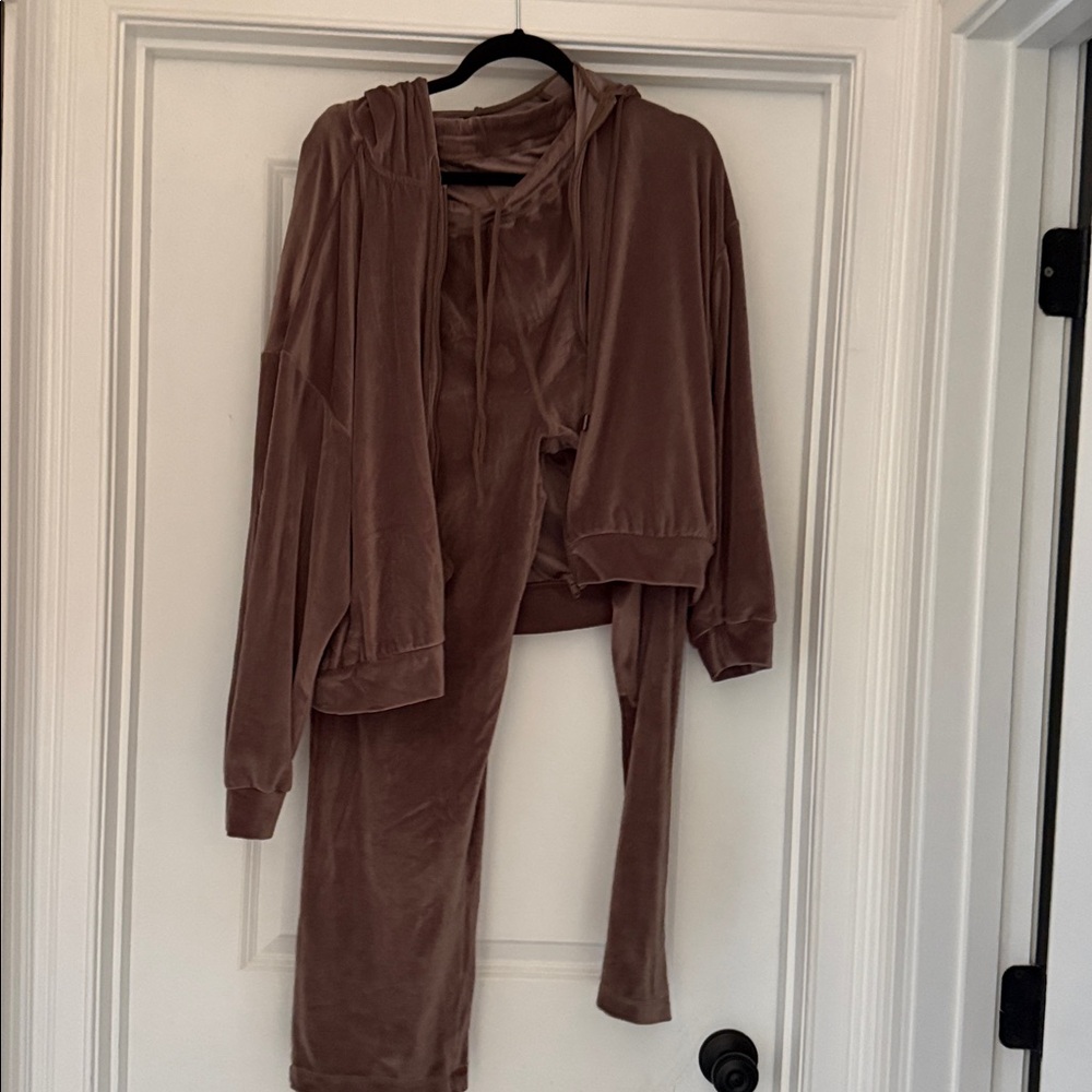 Alo Velvet Hooded Jacket and matching pants